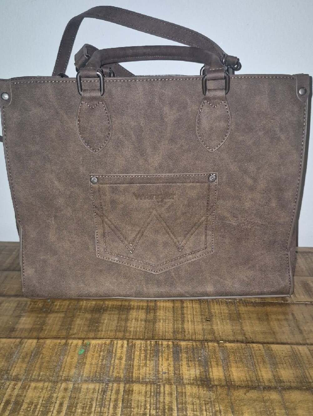 Sale NWOT Wrangler Leopard Print Satchel in Brown and Black - Picture 2 of 5